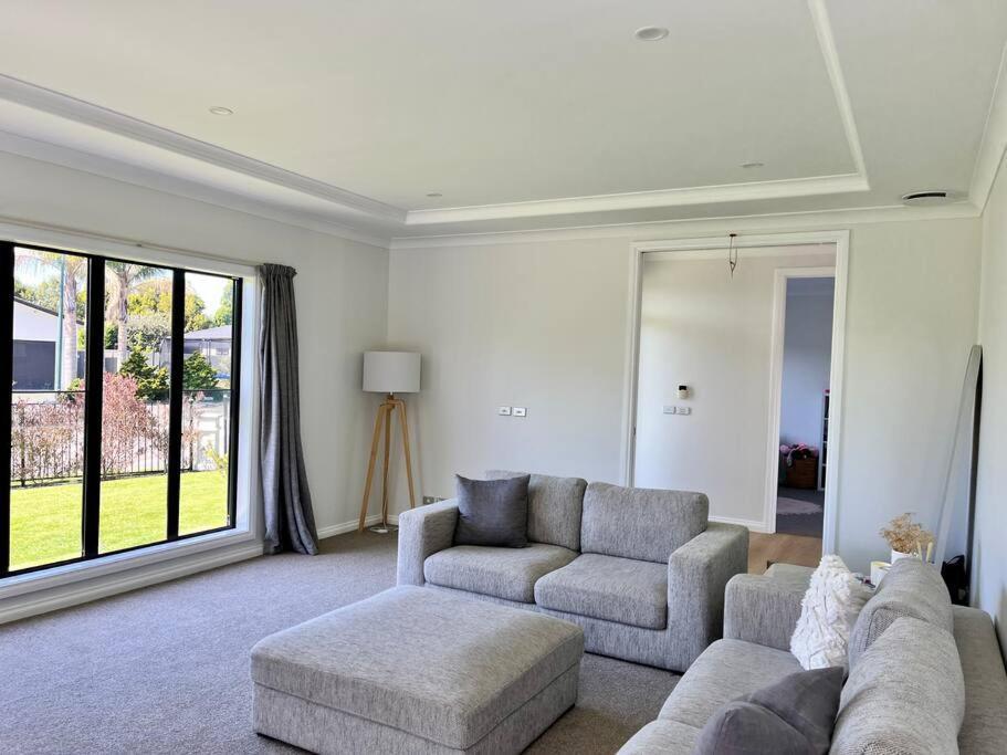 Sunny Delight In Clive Villa Exterior foto